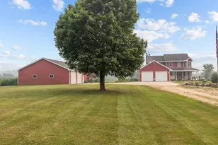 E7911 Symco Rd, Bear Creek, WI 54922 - Photo 42