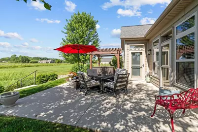 2379 E Glenhurst Lane, Appleton, WI 54913 - Photo 50