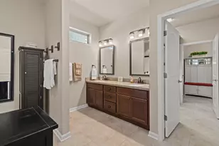 2379 E Glenhurst Ln, Appleton, WI 54913 - Photo 38