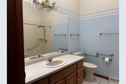 178 E Pioneer Road, Fond du Lac, WI 54935 - Photo 12