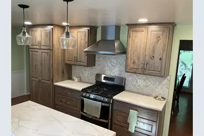 2478 Sunrise Court, Green Bay, WI 54302 - Photo 4