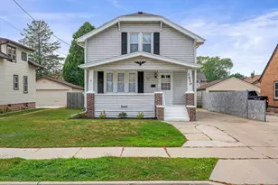 1610 S 14th St, Manitowoc, WI 54220 - Photo 42