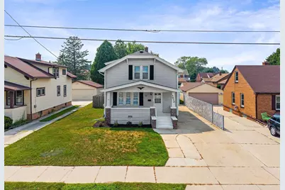 1610 S 14th Street, Manitowoc, WI 54220 - Photo 2