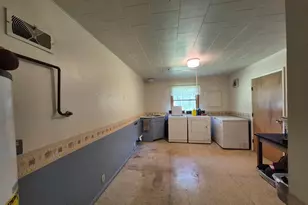 105 E Groninger St, Suring, WI 54174 - Photo 4