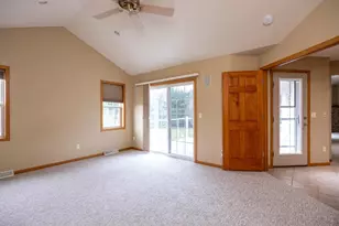 E9051 Rocky Mountain Dr, New London, WI 54961 - Photo 24