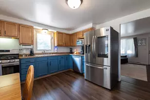 1085 Cumberland Trail, Oshkosh, WI 54904 - Photo 8