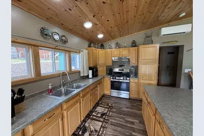 N8871 Oak Lane, Gresham, WI 54128 - Photo 10