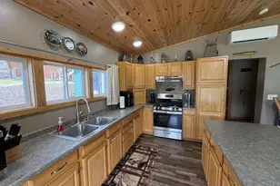 N8871 Oak Ln, Gresham, WI 54128 - Photo 10