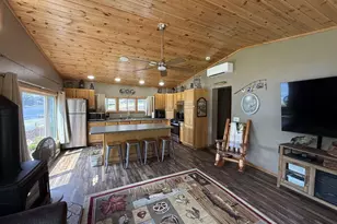 N8871 Oak Ln, Gresham, WI 54128 - Photo 6