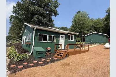 N8871 Oak Lane, Gresham, WI 54128 - Photo 2