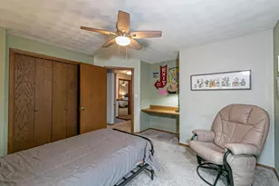 37 Butte Des Morts Ct, Appleton, WI 54914 - Photo 32