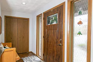 37 Butte Des Morts Ct, Appleton, WI 54914 - Photo 4