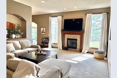 2701 E Glenhurst Lane, Appleton, WI 54913 - Photo 10