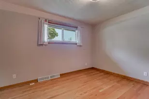 915 E Grant St, Appleton, WI 54911 - Photo 34