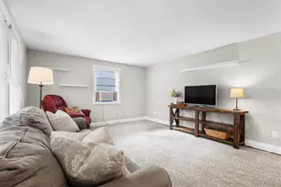 1368 Liberty St, Green Bay, WI 54304 - Photo 8