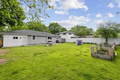 1368 Liberty Street, Green Bay, WI 54304 - Photo 32