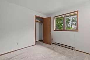 301 Oak Manor Dr, Oshkosh, WI 54904 - Photo 48