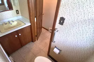1232 Driftwood Dr, De Pere, WI 54115 - Photo 8