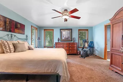 2043 Autumn Leaves Circle, Green Bay, WI 54313 - Photo 16