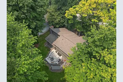 2043 Autumn Leaves Circle, Green Bay, WI 54313 - Photo 40