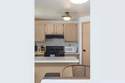 530 E Mitchell Avenue, Appleton, WI 54915 - Photo 10