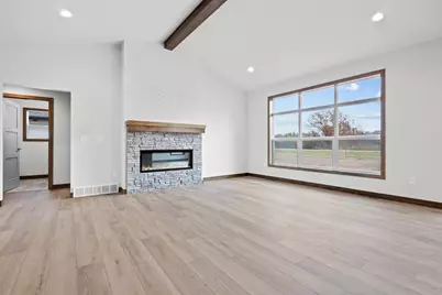 2998 Creekwood Drive, Green Bay, WI 54311 - Photo 16