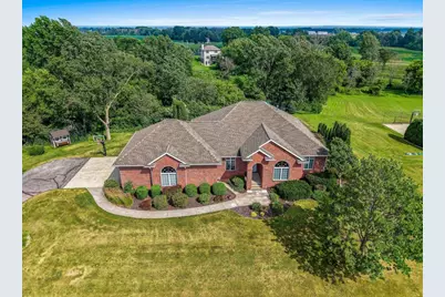 2864 Woodhaven Circle, De Pere, WI 54115 - Photo 1
