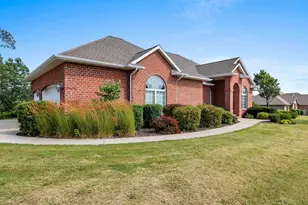 2864 Woodhaven Cir, De Pere, WI 54115 - Photo 4