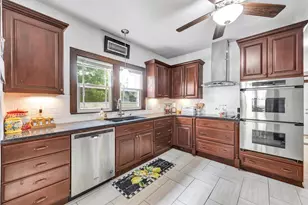 109 E Wisconsin St, Weyauwega, WI 54983 - Photo 6