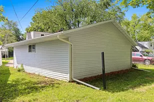 1135 Wirtz Ave, Green Bay, WI 54305 - Photo 48