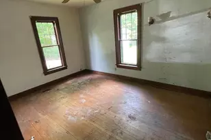 52 N Main St, Clintonville, WI 54929 - Photo 12
