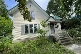 52 N Main St, Clintonville, WI 54929 - Photo 2