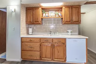 6752 Lee Harbor Ln, Oshkosh, WI 54902 - Photo 12