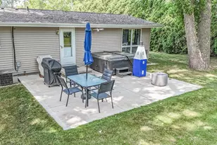 6752 Lee Harbor Ln, Oshkosh, WI 54902 - Photo 36