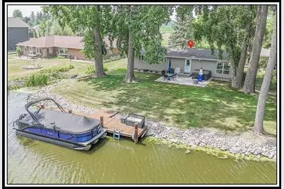 6752 Lee Harbor Lane, Oshkosh, WI 54902 - Photo 1