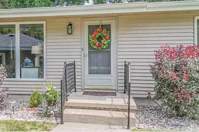 6752 Lee Harbor Lane, Oshkosh, WI 54902 - Photo 6