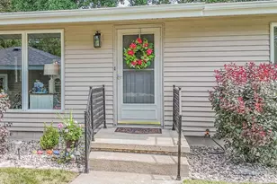 6752 Lee Harbor Ln, Oshkosh, WI 54902 - Photo 6