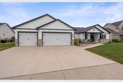 W5638 Hoelzel Way, Appleton, WI 54915 - Photo 46