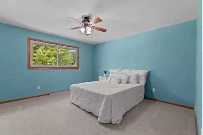 1330 N Briarcliff Drive, Appleton, WI 54915 - Photo 36