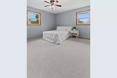 1330 N Briarcliff Drive, Appleton, WI 54915 - Photo 34