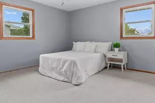 1330 N Briarcliff Dr, Appleton, WI 54915 - Photo 34