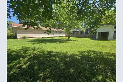 614 W 1st Street, Shawano, WI 54166 - Photo 4