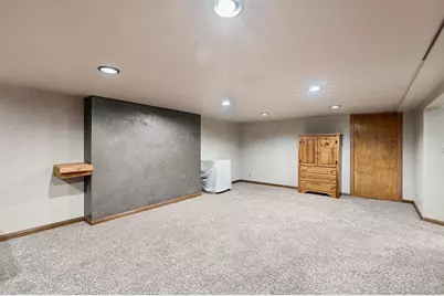 153 Joan Avenue, Green Bay, WI 54302 - Photo 32