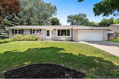153 Joan Avenue, Green Bay, WI 54302 - Photo 2