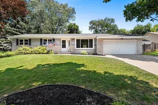 153 Joan Ave, Green Bay, WI 54302 - Photo 2
