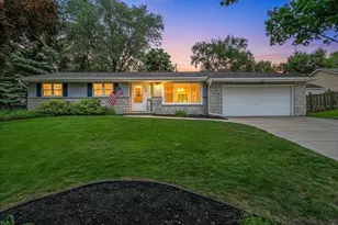 153 Joan Ave, Green Bay, WI 54302 - Photo 1