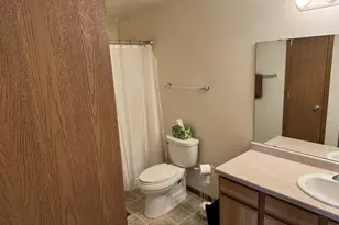3321 N Casaloma Dr, Appleton, WI 54913 - Photo 6