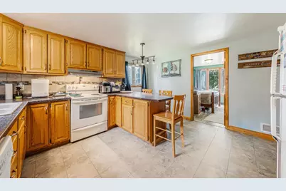 1517 Division Street, New London, WI 54961 - Photo 4
