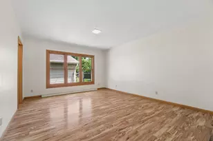 575 Ledgeview Blvd, Fond du Lac, WI 54935 - Photo 8