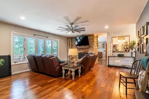 313 W Highland Dr, Oconto Falls, WI 54101 - Photo 8
